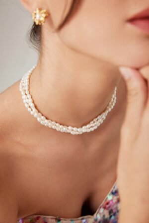 Pearl Necklace in the Shape of Rice Grains